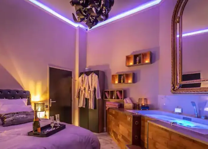 Appartement De Luxe Avec Jacuzzi Au Centre De Metz